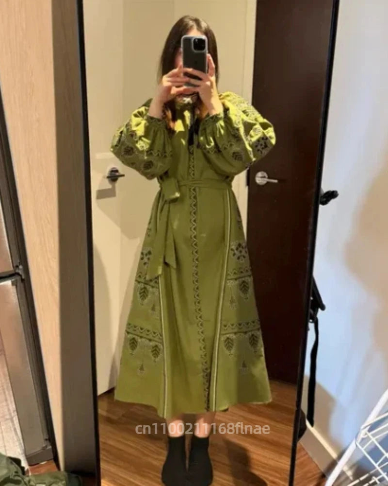 European Retro Style Ethnic Spring and Autumn Long Dress